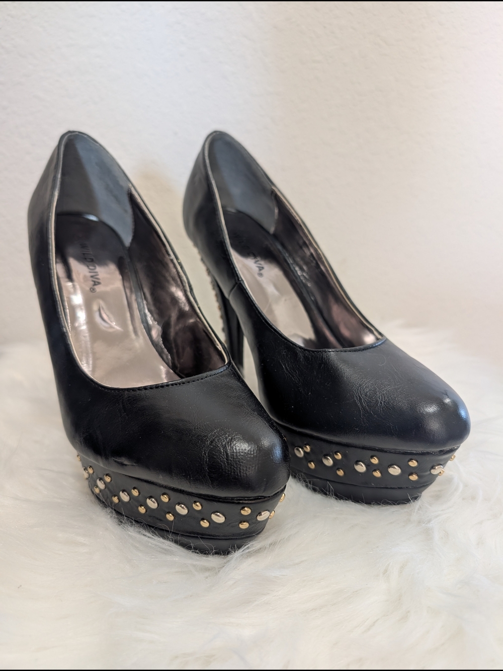 Black Studded Platform Pumps - Women